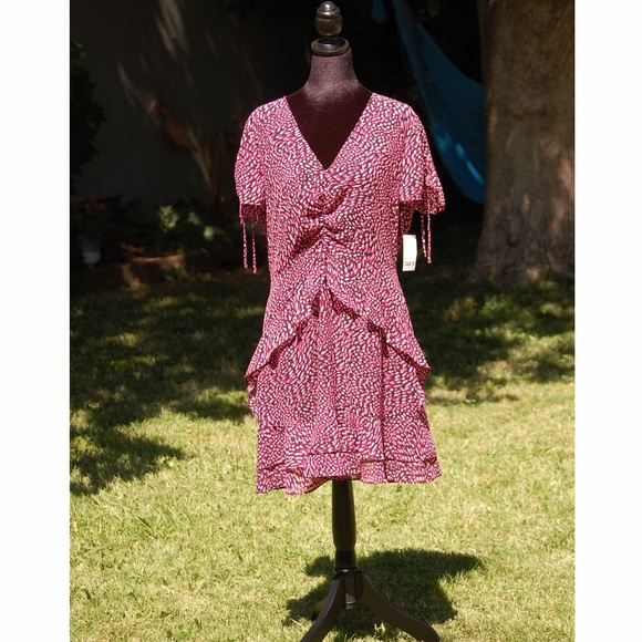 Bar III Dresses & Skirts - Bar III Dotted Short Sleeve Fit And Flare Mini Dress